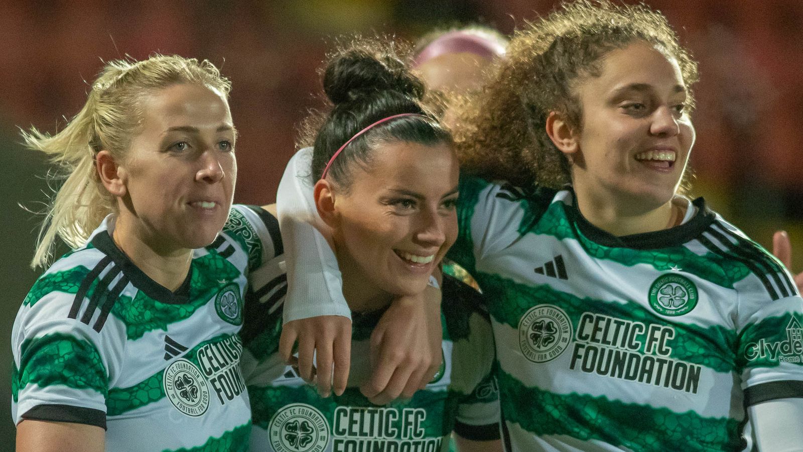 GOAL! 2-0 Amy Gallacher of Celtic scores from a corner and celebrates during the 1/4 final Sky Sports Cup match, Celtic FC vs Glasgow City FC. Excelsior Stadium, Airdrie, 10/11/2023. Image Credit: Colin Poultney/SWPL