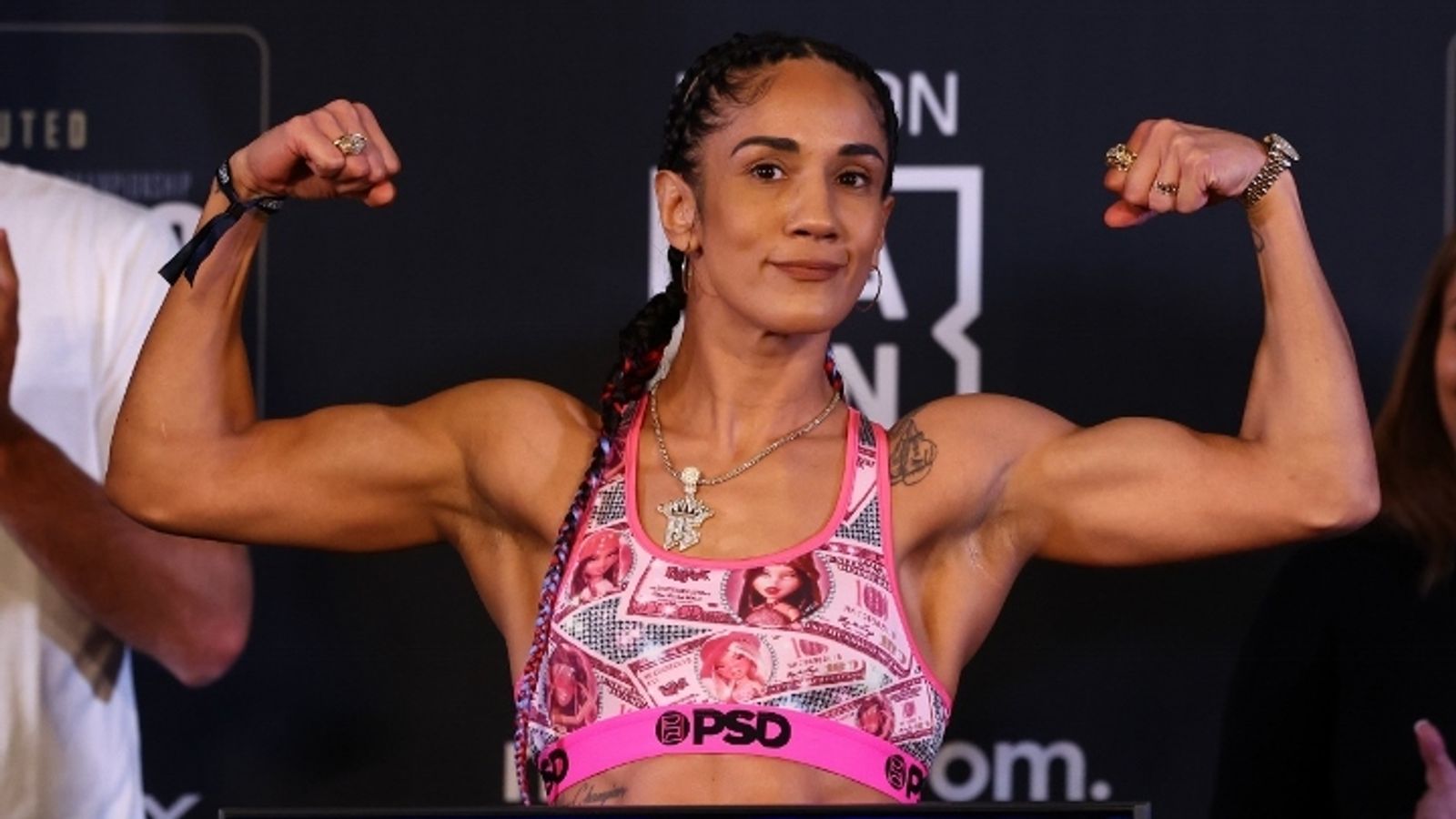 Amanda Serrano becomes the first Puerto Rican undisputed world champion