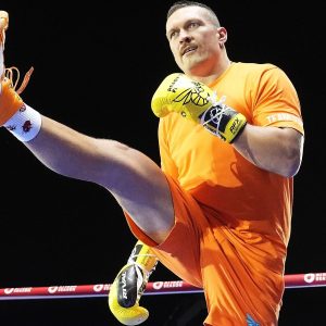 Fury vs Usyk : l'équipe d'Oleksandr Usyk se plaint du ring canvas avant le combat incontesté pour le titre mondial